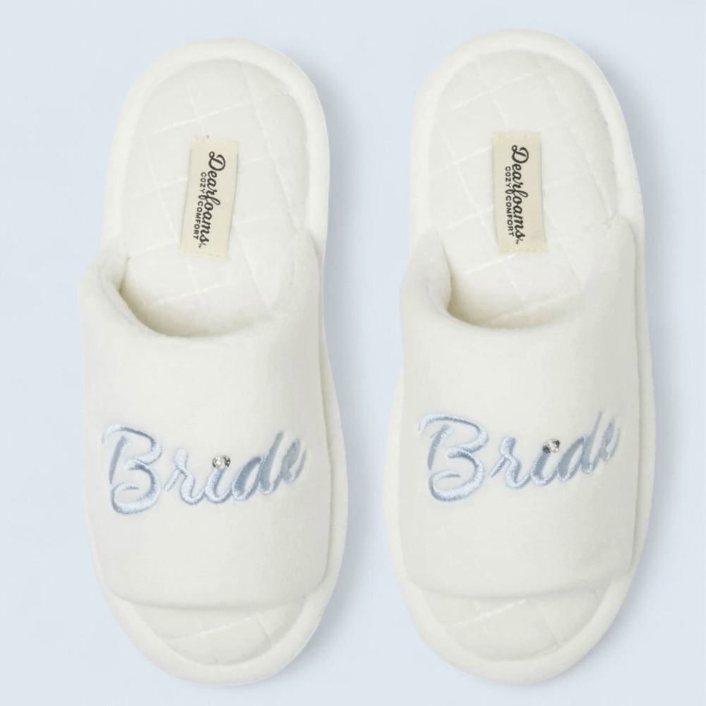 Dearfoams Slippers Slides Womens Size 7-8 White Blue Bride Soft Girl Loungewear